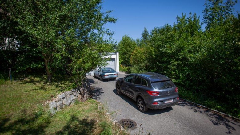 Driveway to the accommodation, © itjproductions Driveway to the accommodation, © itjproductions