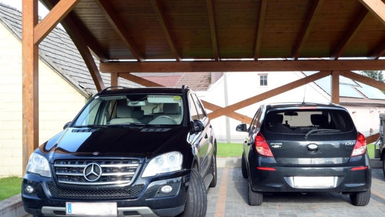 Parking space app. and apartment, © Regina Petric Parking space app. and apartment, © Regina Petric