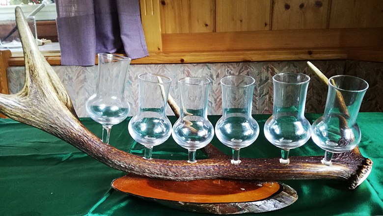 Stag pole with grappa glasses, © Groiss Stag pole with grappa glasses, © Groiss