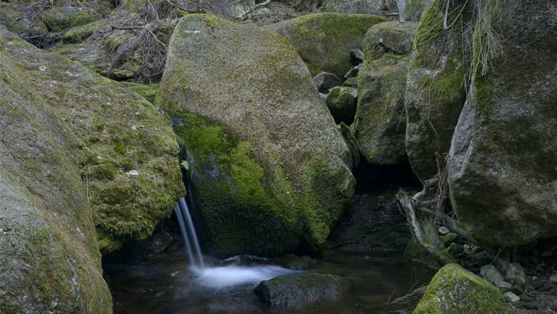 Weißenbach Gorge, © Matthias Schickhofer Small waterfall between rocks