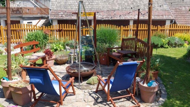 Barbecue area in the garden, © Familie Pemmer Barbecue area in the garden, © Familie Pemmer