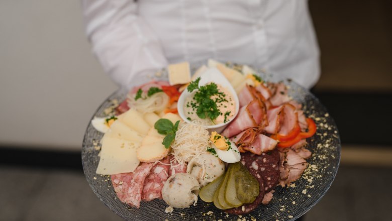 Delicious snack from the Reiterstube, © Pamela Berger Fotografie Delicious snack from the Reiterstube, © Pamela Berger Fotografie