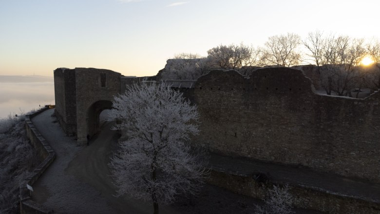 Schlossberg Hainburg/Danube in winter, © Arbeitsgruppe Schlossberg Schlossberg Hainburg/Danube in winter