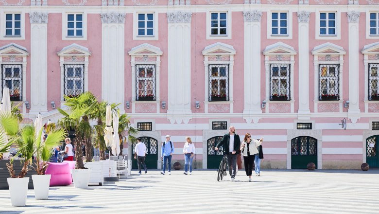 Town hall square, © Rupert Pessl Town hall square, © Rupert Pessl