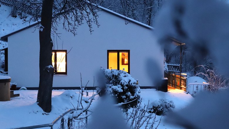 ur_house_outside_winter_night_5782, © Martin Lugmayr ur_house_outside_winter_night_5782, © Martin Lugmayr