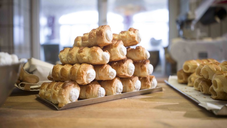 Foam rolls from Cafe Konditorei Braun, © Robert Herbst Foam rolls from Cafe Konditorei Braun, © Robert Herbst