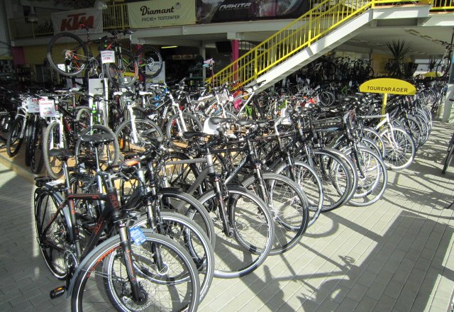 Bike Boutique Pink, © DI Wolfgang Pink Bike Boutique Pink, © DI Wolfgang Pink