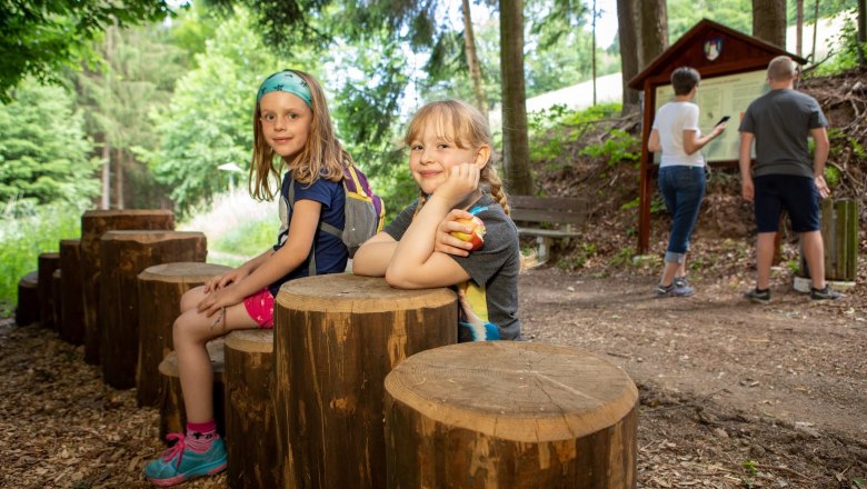 Motor skills stations along the witches' trail, © DEV Bromberg, Korntheuer Motor skills stations along the witches' trail, © DEV Bromberg, Korntheuer