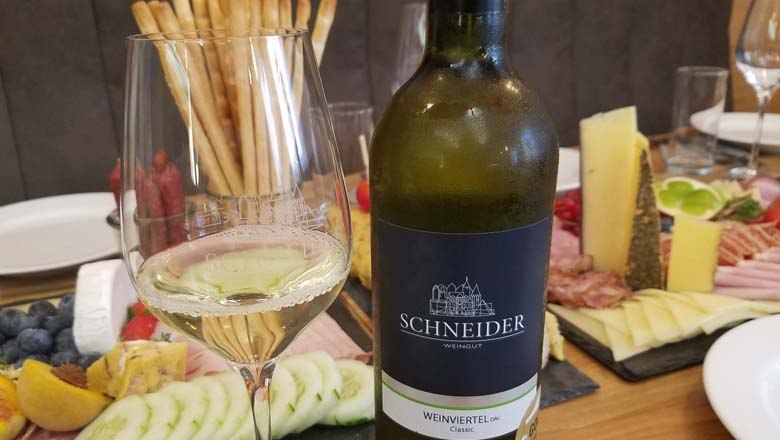 Snack at the Schneider rest area, © Martina Schneider Snack at the Schneider rest area, © Martina Schneider