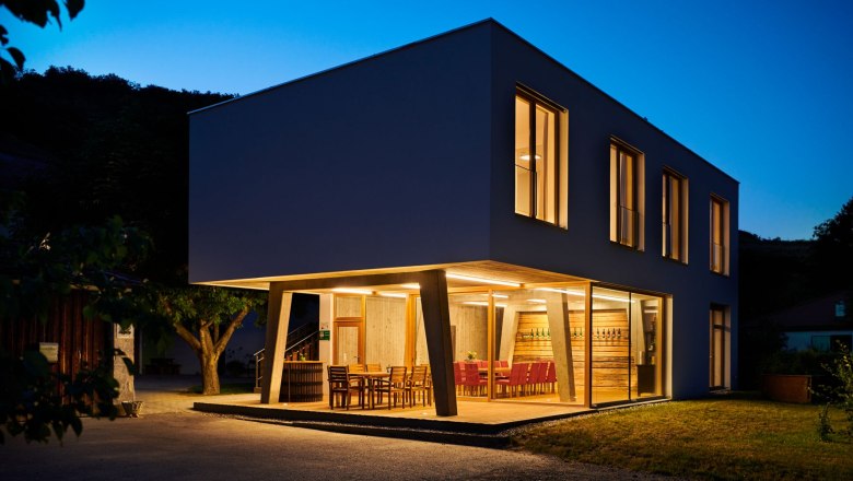 Viticulture Eisenbock Night, © Bernd Eisenbock Viticulture Eisenbock Night, © Bernd Eisenbock