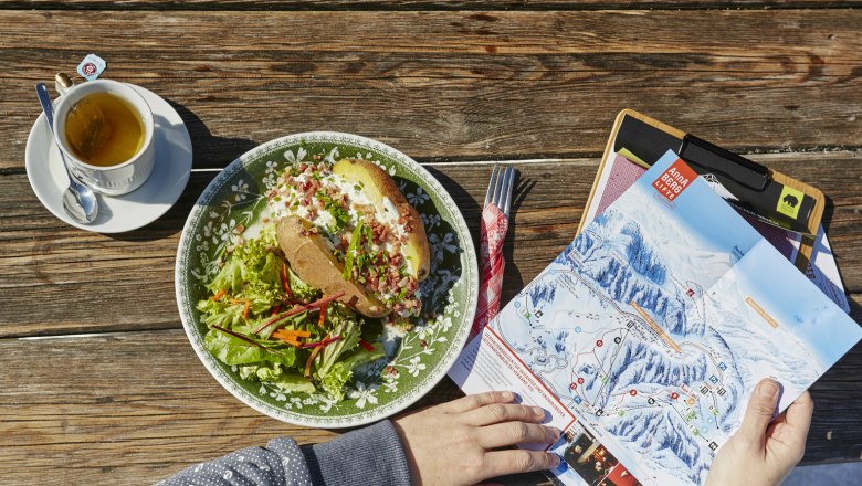 Culinary delights at the Anna-Alm, © Niederösterreich-Werbung/Michael Liebert Culinary delights at the Anna-Alm, © Niederösterreich-Werbung/Michael Liebert