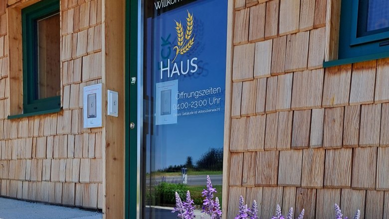 house-corner-the-farm-shop, © Haunschmid house-corner-the-farm-shop, © Haunschmid