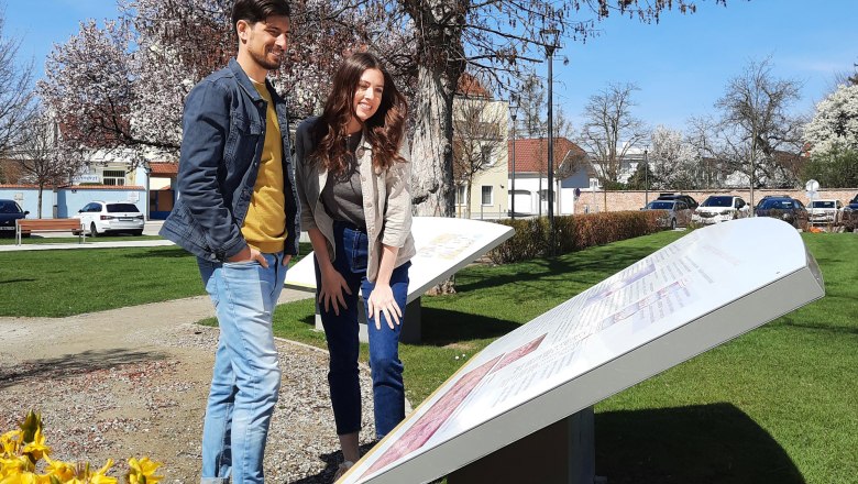 Walk through Fischamend, Getreideplatz, © Donau Niederösterreich, Neubauer Walk through Fischamend, Getreideplatz, © Donau Niederösterreich, Neubauer