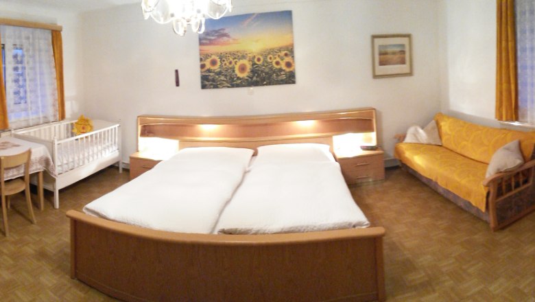 Bedroom 1 in the main house, © Andreas Dworan Bedroom 1 in the main house, © Andreas Dworan