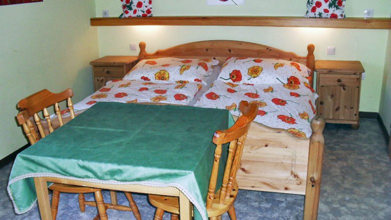 Double room poppy blossom, © Ferienbauernhof Schierhuber Double room poppy blossom, © Ferienbauernhof Schierhuber