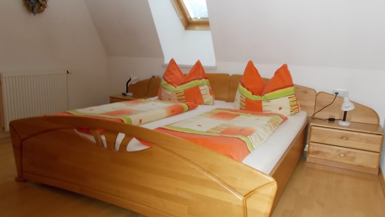 Double room, © Biobauernhof Mayerhofer Double room, © Biobauernhof Mayerhofer