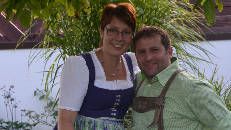 Franz and Marion Höfinger, © Mostheuriger Höfinger Franz and Marion Höfinger, © Mostheuriger Höfinger