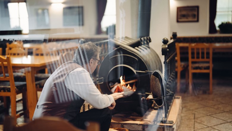 Pambalk-Blumauer Inn "Zum schwarzen Rössl", © Moststraße, dochbodnliacht Pambalk-Blumauer Inn "Zum schwarzen Rössl", © Moststraße, dochbodnliacht