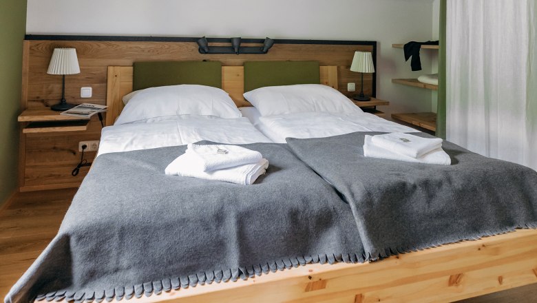 Vacation apartment bedroom, © Biobauernhof Orth, Photo: Martin Erd Vacation apartment bedroom, © Biobauernhof Orth, Photo: Martin Erd