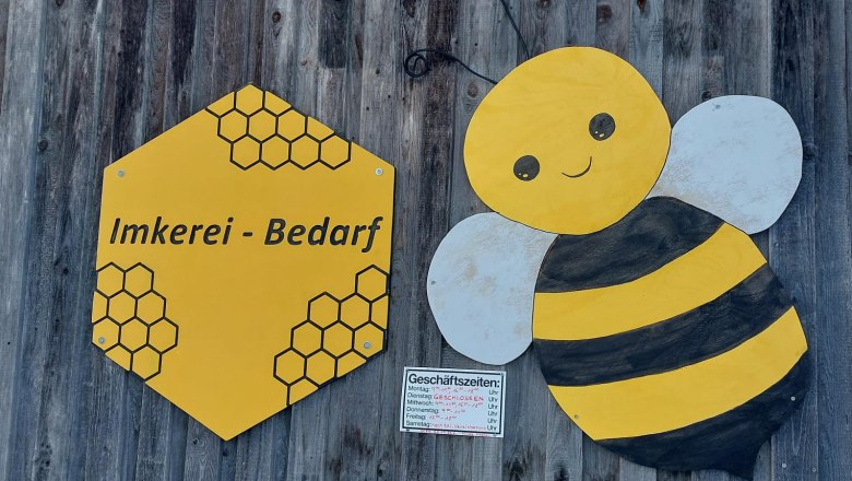 Beekeeping.store, © Nicole Wagner Beekeeping.store, © Nicole Wagner