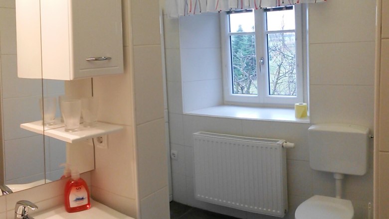 Bathroom/WC in the main building, © Andreas Dworan Bathroom/WC in the main building, © Andreas Dworan