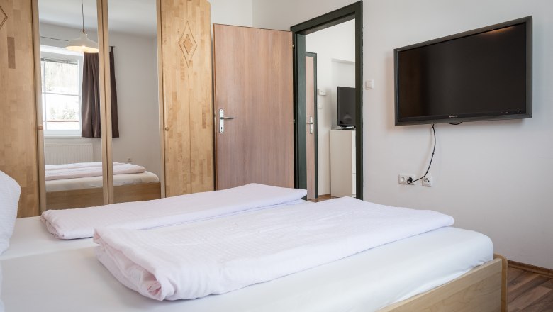 Bedroom 2 in the Weitental vacation home, © Gerald Demolsky Bedroom 2 in the Weitental vacation home, © Gerald Demolsky