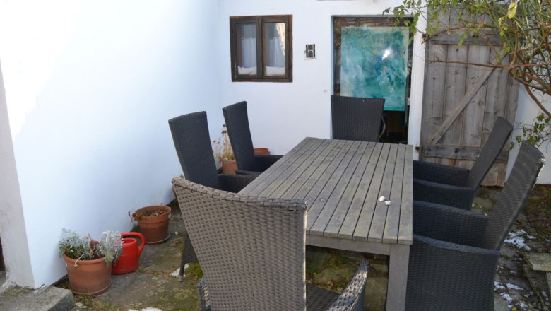 Sitting area in the garden, © Seebacher Sitting area in the garden, © Seebacher