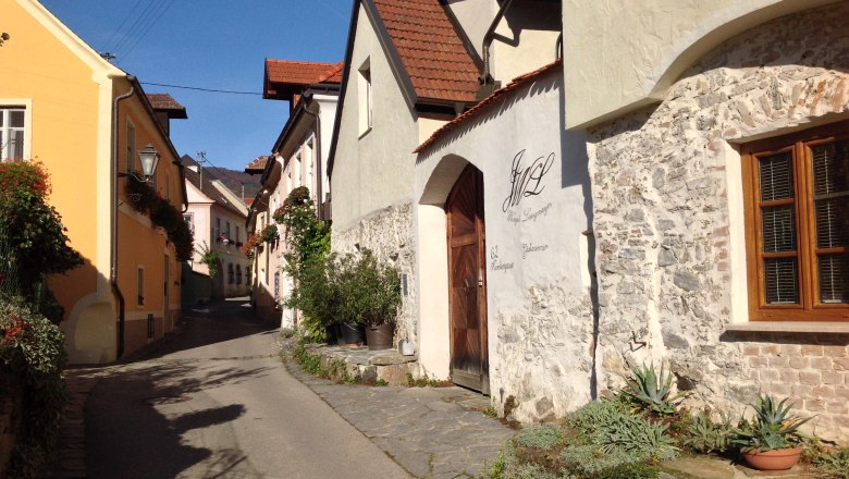 Langmayer Winery exterior view, © Weingut Langmayer Langmayer Winery exterior view, © Weingut Langmayer