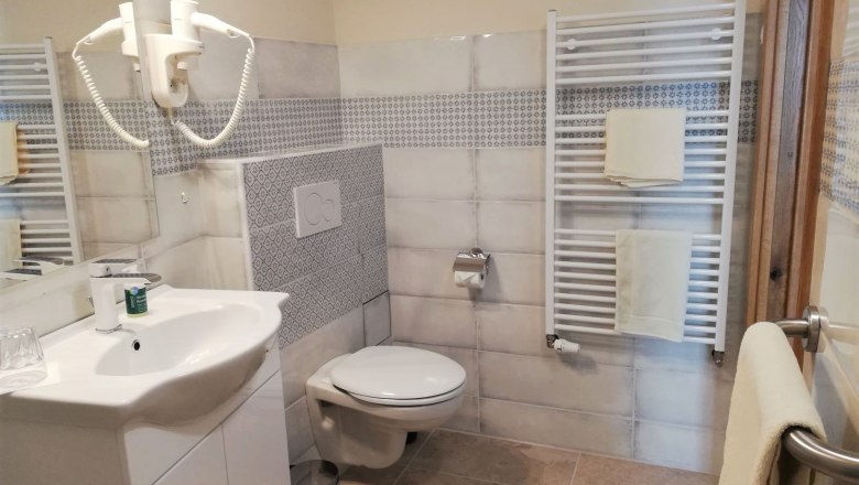 room6_bath2, © Nicole Montaperti room6_bath2, © Nicole Montaperti