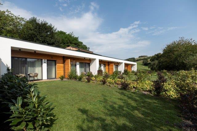 The guest house in the Triad, © Marketing Platzhirsch, Gobauer Modern guest house with garden and terrace.