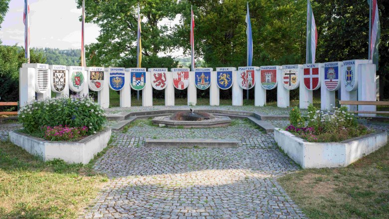 Nibelungen monument in Pöchlarn, © Robert Herbst Nibelungen monument in Pöchlarn, © Robert Herbst