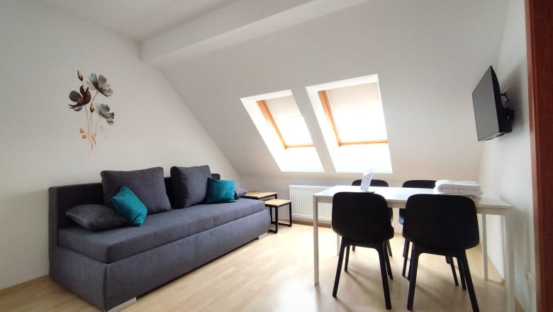 Living room, © Ferienzimmer Reinisch Tattendorf Living room, © Ferienzimmer Reinisch Tattendorf