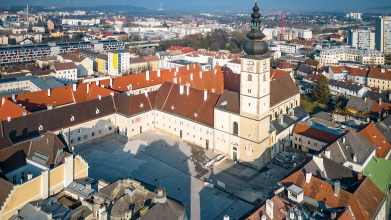 St. Pölten Cathedral Square, © Josef Bollwein St. Pölten Cathedral Square, © Josef Bollwein