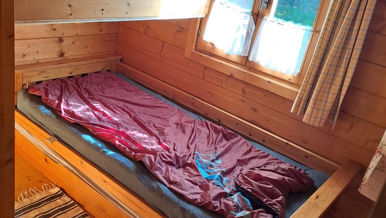 Bedroom in the hut, © Familie Kasser Bedroom in the hut, © Familie Kasser