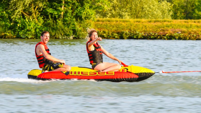 Water sports with Boat Adventure, © Boat Adventure Water sports with Boat Adventure, © Boat Adventure