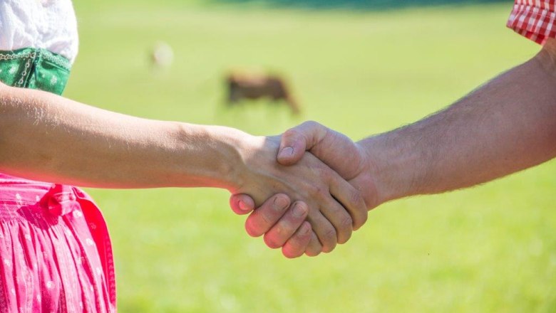 Handshake quality, © Roman Gerstl Handshake quality, © Roman Gerstl