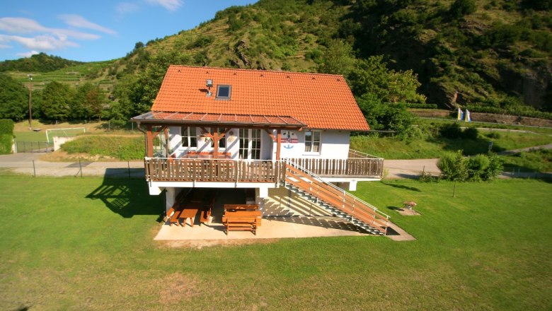 House near Spitz harbor, © Christian Schrey House near Spitz harbor, © Christian Schrey