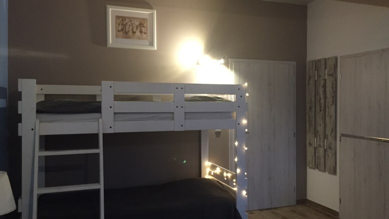 Hippo Campus, Room, © Hippo Campus Hippo Campus, room, bunk bed