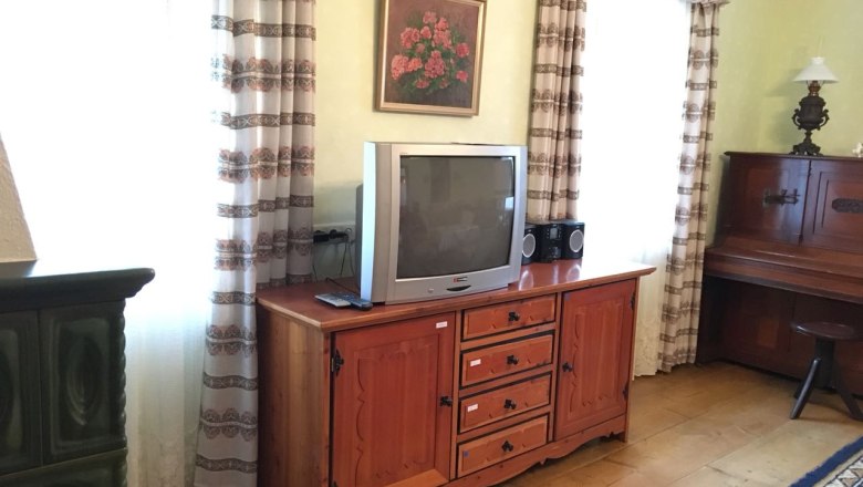 Living room with piano, © C. Gabrisch Living room with piano, © C. Gabrisch