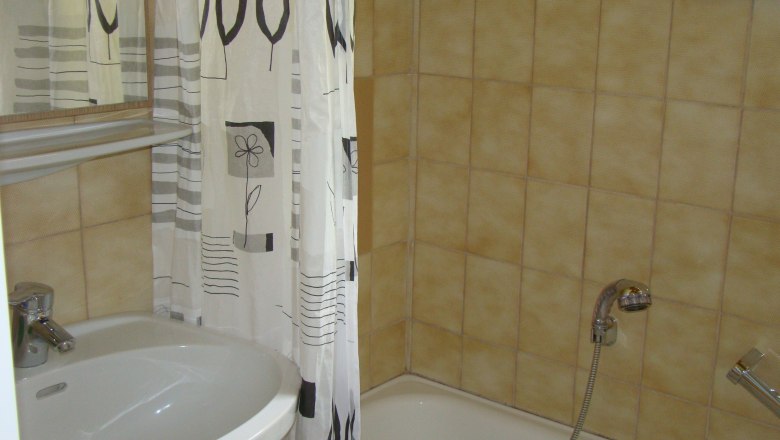 Bathroom ground floor, © Ehrenreith Bathroom ground floor, © Ehrenreith