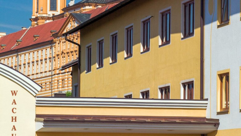 hotel_entrance_pen_c_wachauerhof, © Wachauerhof hotel_entrance_pen_c_wachauerhof, © Wachauerhof