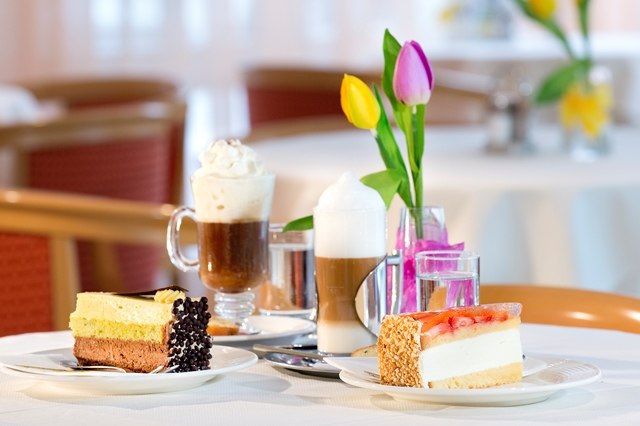 Table, © Die Residenz Bad Vöslau- Das Hotel für junggebliebene Senioren Table, © Die Residenz Bad Vöslau- Das Hotel für junggebliebene Senioren