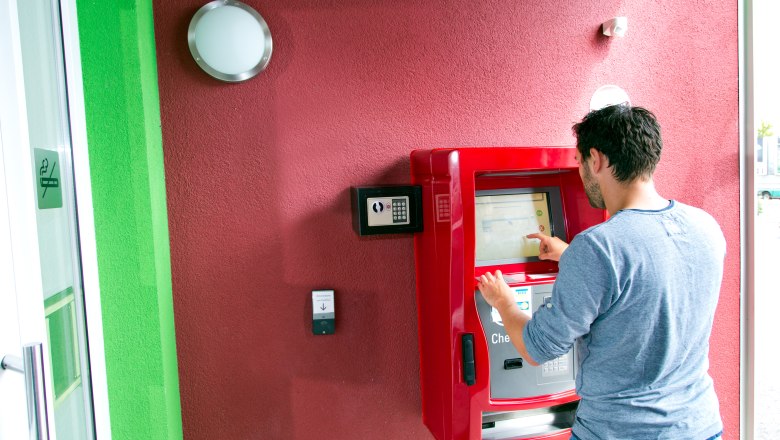 Check in terminal, © Cleverhotel GmbH Check in terminal, © Cleverhotel GmbH