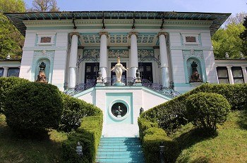 Art Nouveau villa built by architect Otto Wagner, © Elfriede Kazda Art Nouveau villa built by architect Otto Wagner, © Elfriede Kazda
