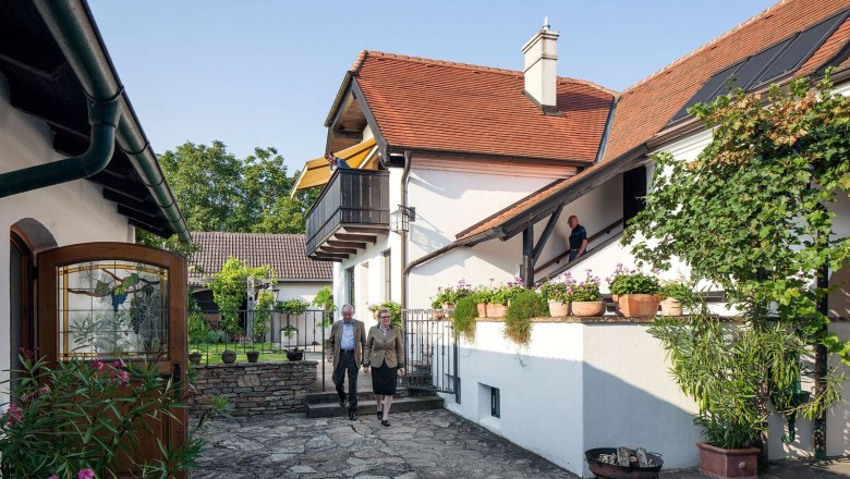 courtyard_c_urbanushof_-leonhard-hilzensauer_preview, © Leonhard Hilzensauer courtyard_c_urbanushof_-leonhard-hilzensauer_preview, © Leonhard Hilzensauer