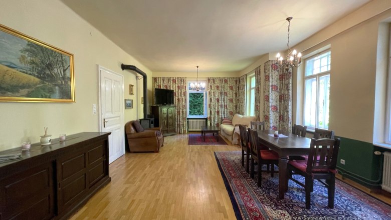 Living room dining area, © Vivian Knor Living room dining area, © Vivian Knor