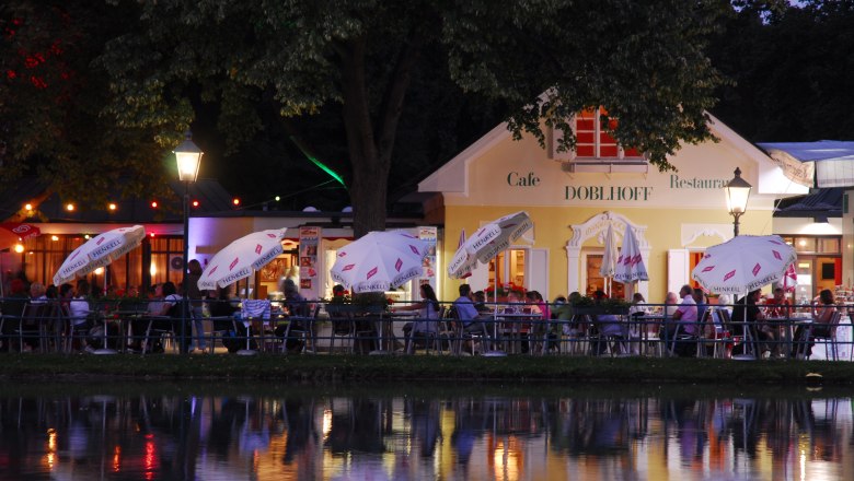 Cafe - Restaurant Doblhoffpark, © Cafe - Restaurant Doblhoffpark Cafe - Restaurant Doblhoffpark, © Cafe - Restaurant Doblhoffpark