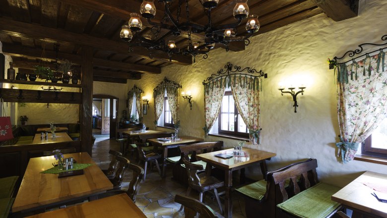 Wine tavern inside, © Monika Loeff Wine tavern inside, © Monika Loeff