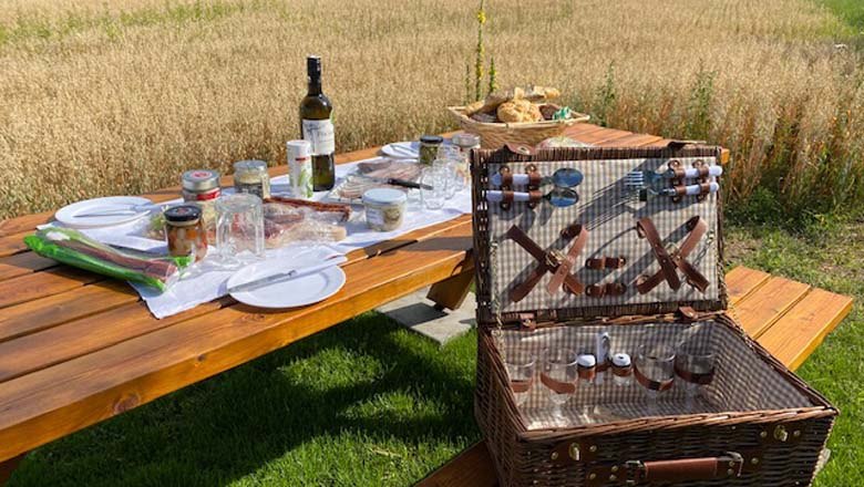 Picnic basket on advance order, © Michaela Pabst Picnic basket on advance order, © Michaela Pabst