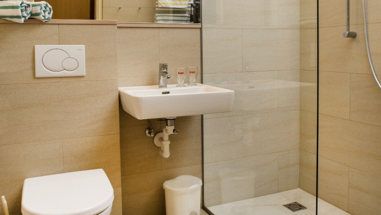Spacious bathroom, © Gasthof Dangl Spacious bathroom, © Gasthof Dangl